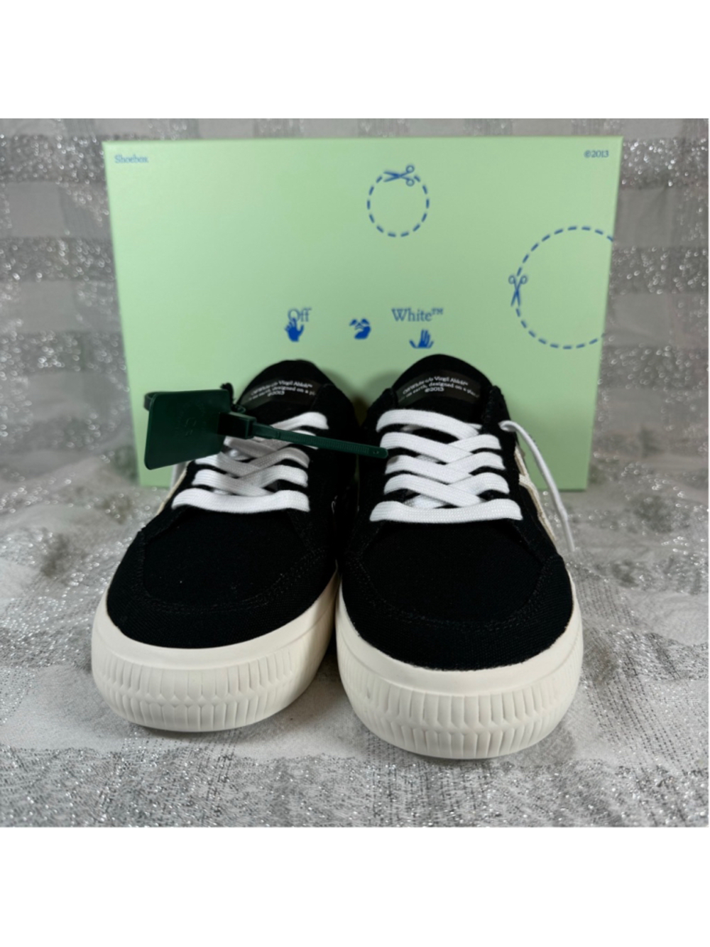 Authenticated Off-White Canvas Vulcanized Low-Top Sneakers Size 37 Shoes Womens - Picture 5 of 9
